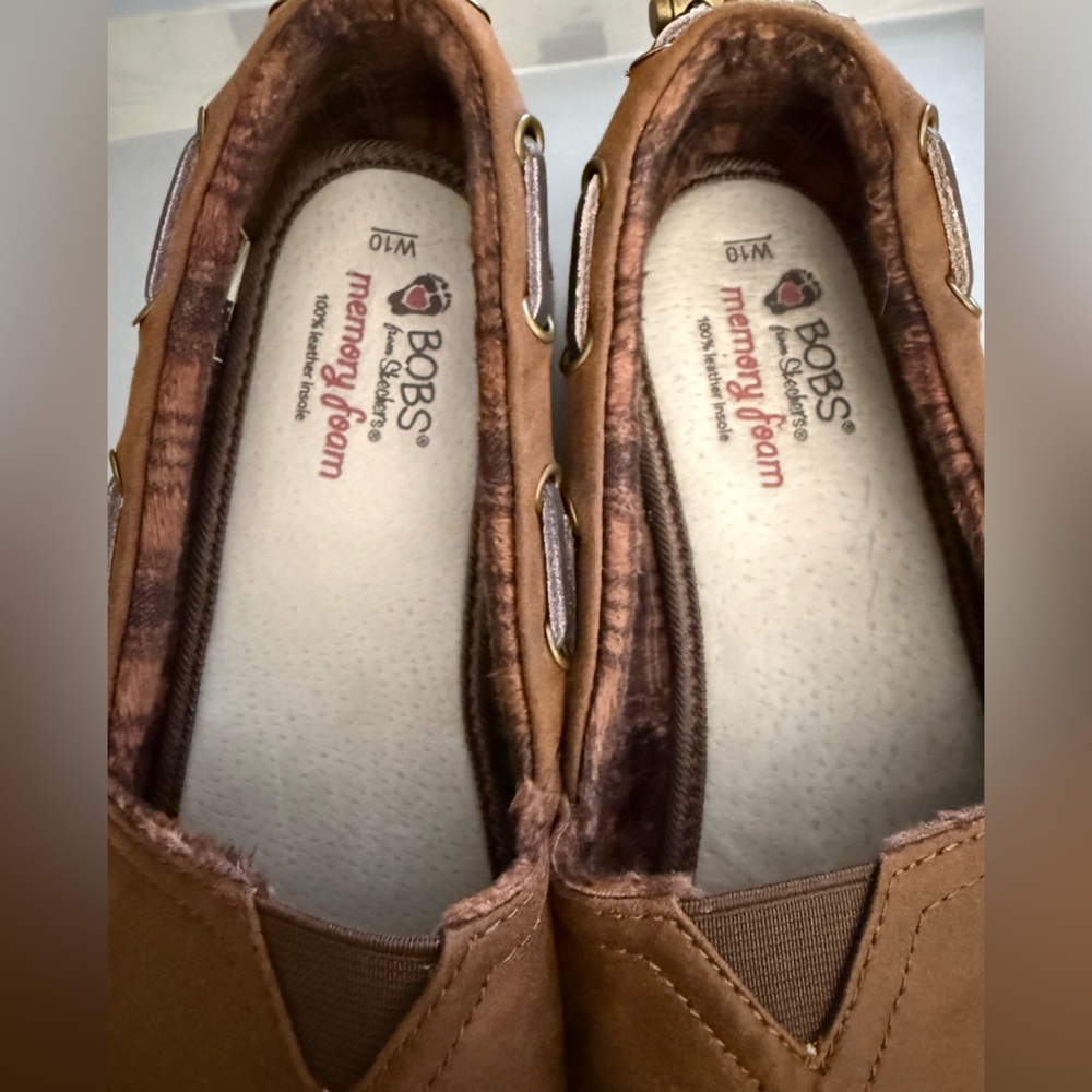 Bobs from‎ Skechers Chill Luxe slip-on loafers, size 10, EUC - Picture 3 of 7